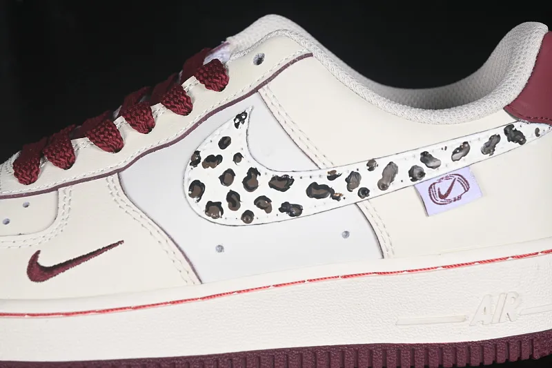All categories Nk Air Force 1 Air Force series Nk Air Force 1 Low Air Force low-top Nike Air Force 1'07 Low "Wild Berry Leopard Shadow" Hand-painted graffiti Wild Berry Leopard Shadow Air Force 1 low-top casual sneakers FB1839-521